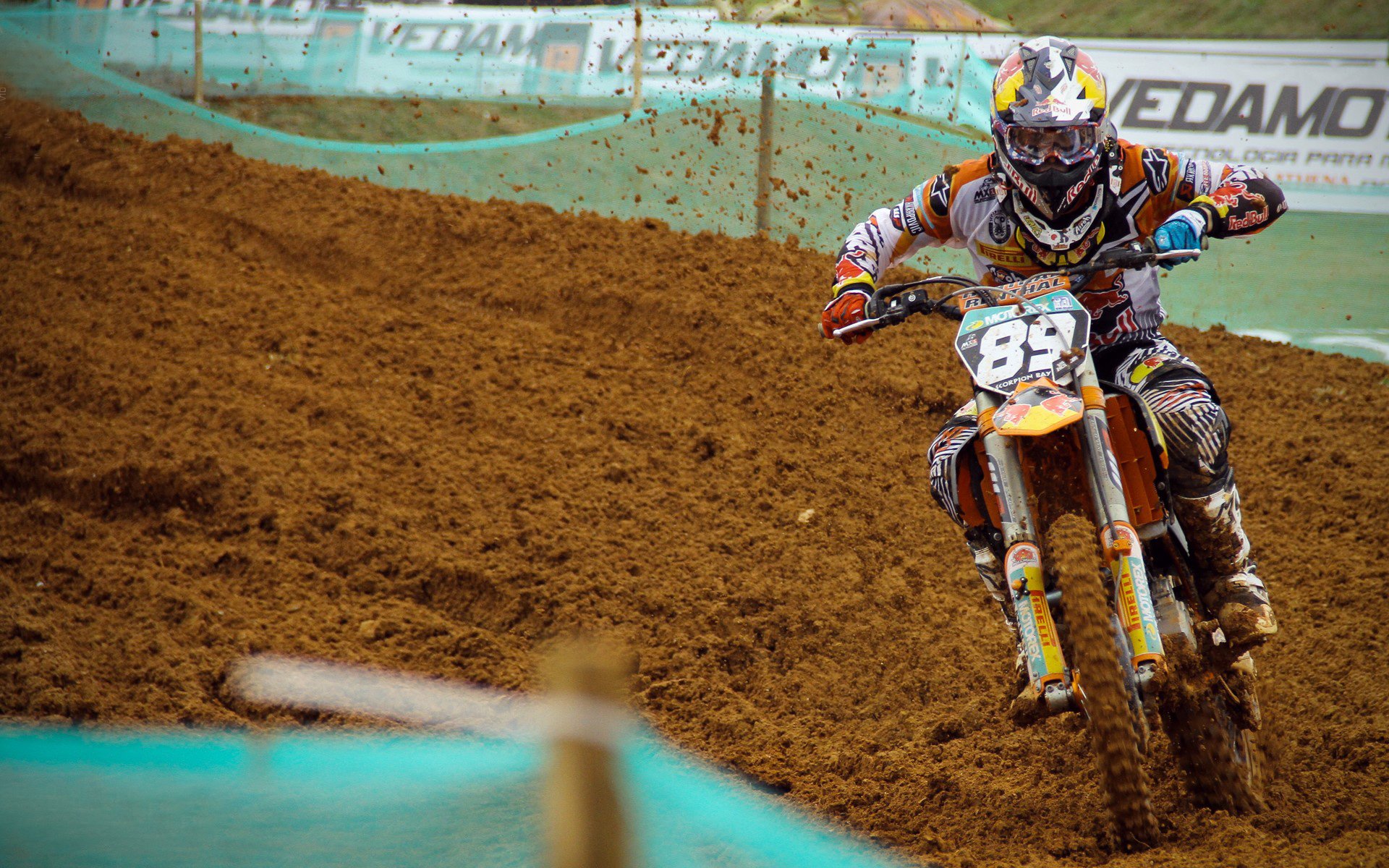 开云体育在线-帕尔默爆发破局，勒沃库森稳如磐石轻取南非劲旅