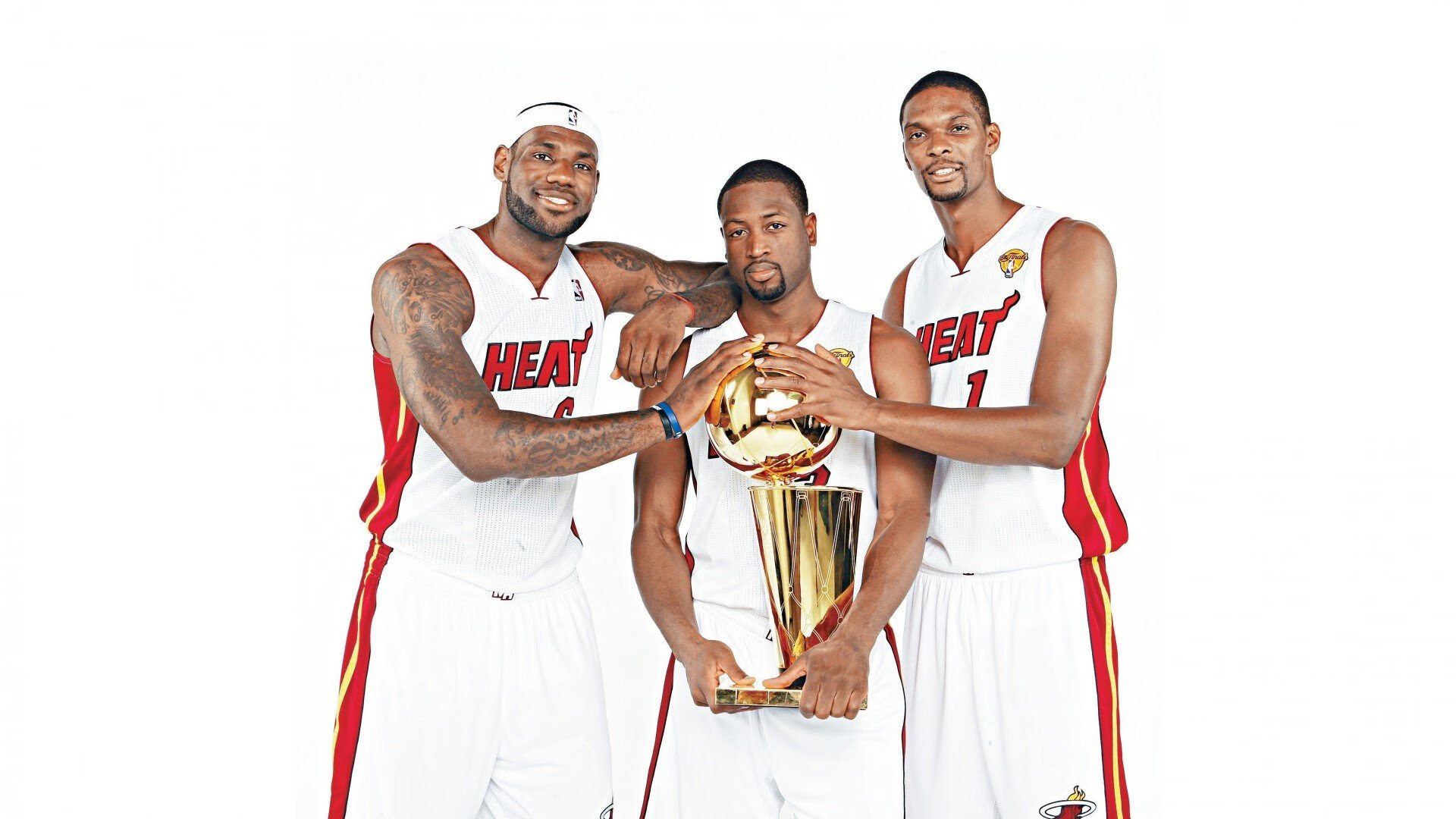 双城记，浓眉德甲封神夜，华南虎险境啸山林