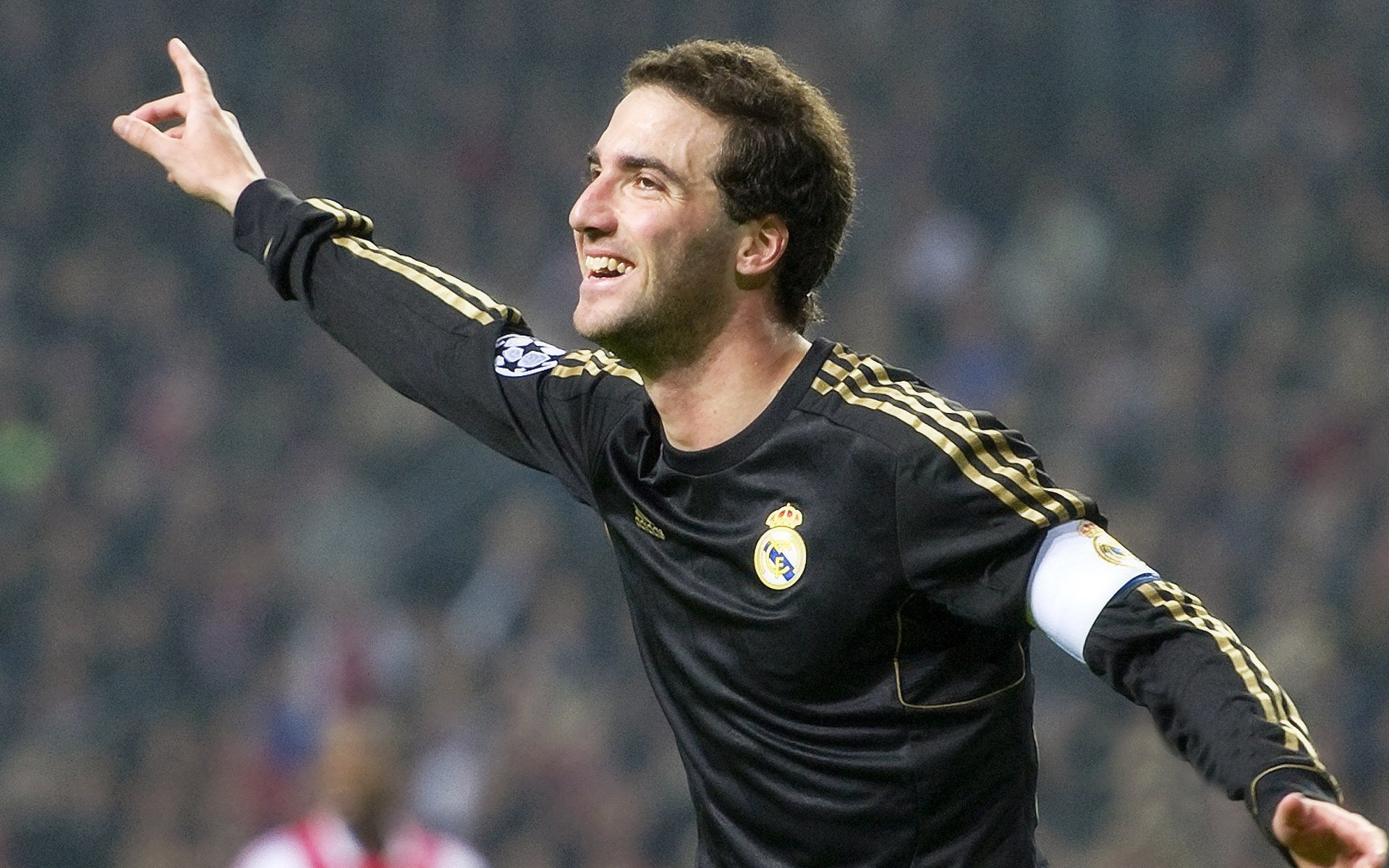 当瑞士军刀刺穿五盾防线，迪巴拉如何成为改写历史的关键先生